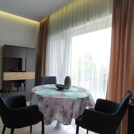 New J&R Apartment Near Girstutis, Free Private Parking & Self Check-In Κάουνας Εξωτερικό φωτογραφία