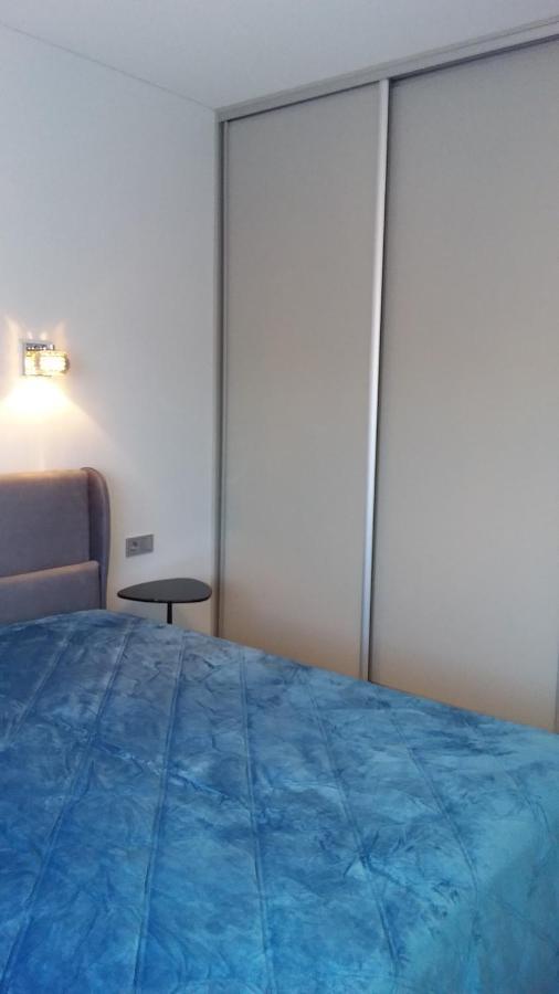 New J&R Apartment Near Girstutis, Free Private Parking & Self Check-In Κάουνας Εξωτερικό φωτογραφία